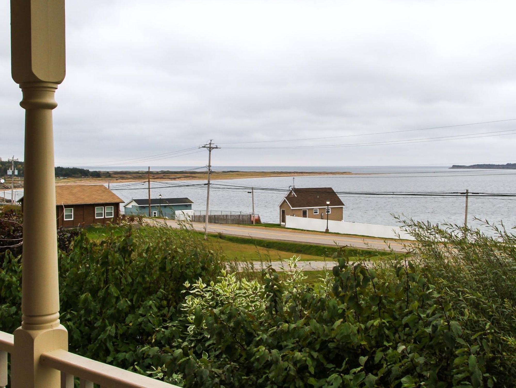 Hillcrest Hall Country Inn Port Hood Exterior photo